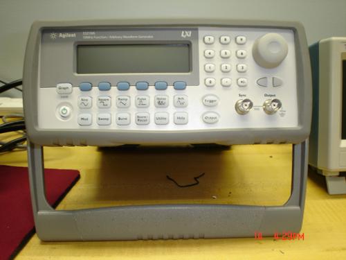 Phys 360/460 Experiment: Radio-frequency electronics and frequency ...